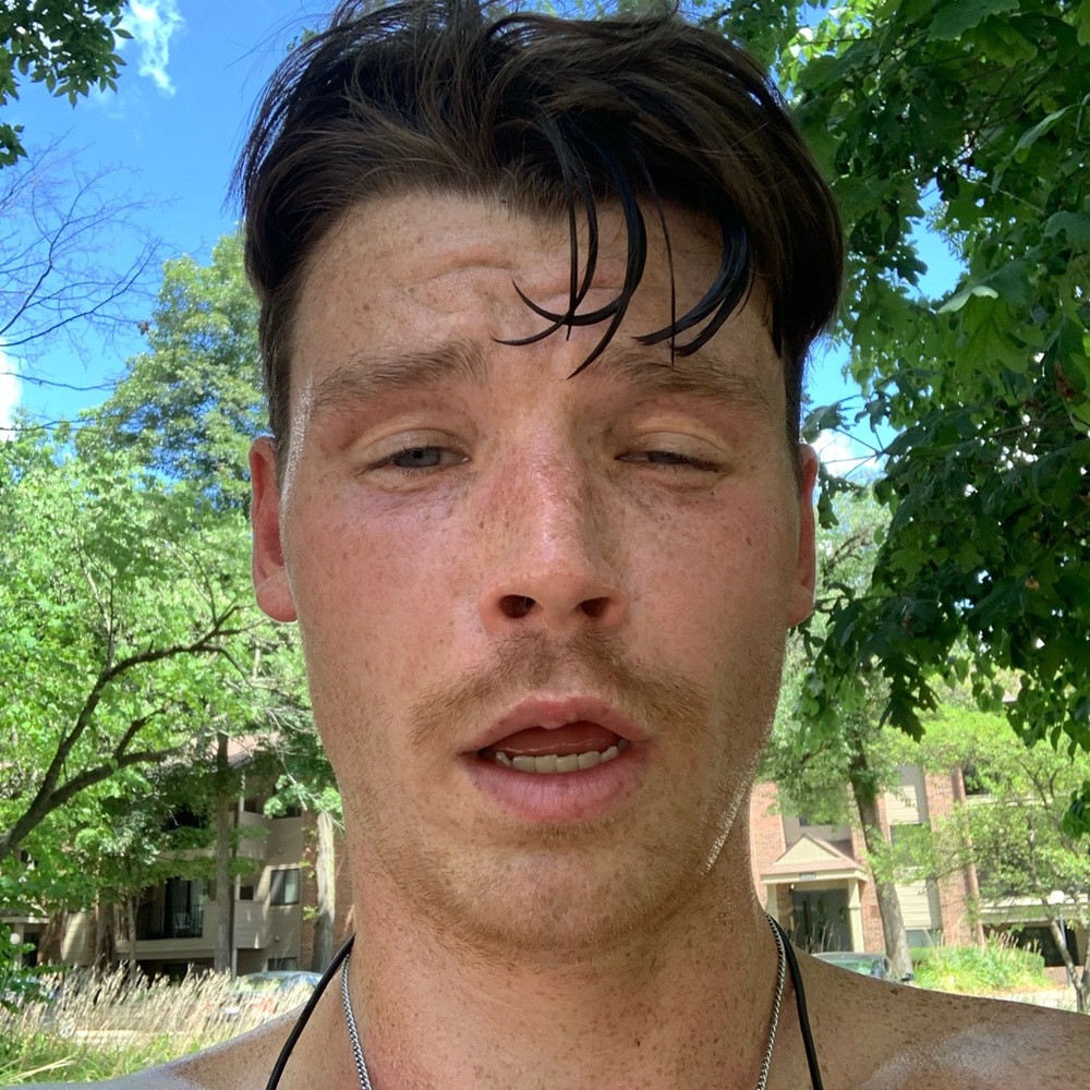 Meet your Posher, Daniel